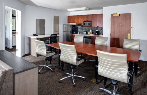 Branchburg Hotel | HYATT house Branchburg/Bridgewater