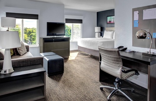 Branchburg Hotel | HYATT house Branchburg/Bridgewater