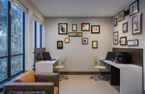 Uptown Hotel | Hyatt House Dallas Uptown