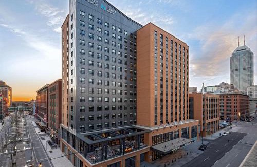 Wholesale District Hotel | Hyatt House Indianapolis Downtown