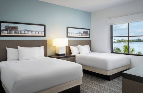 Naples Hotel | Hyatt House Naples/5th Avenue