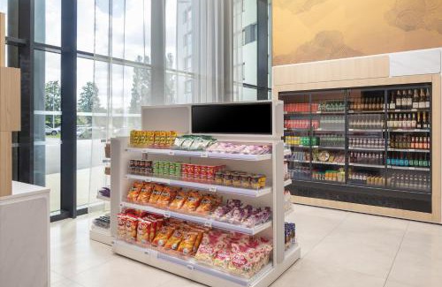 Roissy-en-France Hotel | Hyatt House Paris Charles de Gaulle Airport