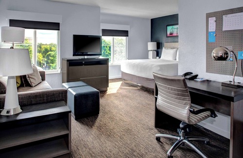 East Norriton Hotel | HYATT house Philadelphia/Plymouth Meeting