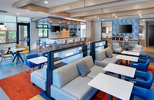 Tallahassee Hotel | Hyatt House Tallahassee Capitol – University
