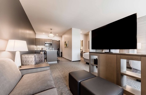 Winnipeg Hotel | Hyatt House Winnipeg-South/Outlet Collection
