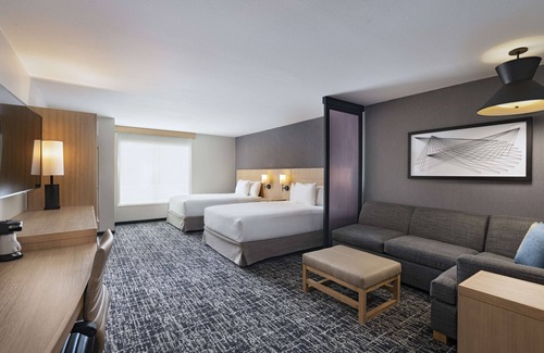 Four Points Hotel | Hyatt Place Austin/Lake Travis/Four Points
