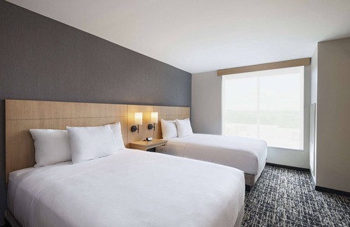 Four Points Hotel | Hyatt Place Austin/Lake Travis/Four Points