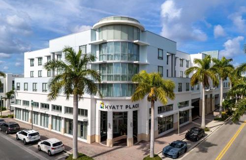 Pineapple Grove Arts District Hotel | Hyatt Place Delray Beach