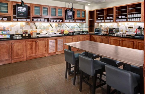 Aurora Hotel | Hyatt Place Denver Airport