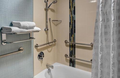 Livonia Hotel | Hyatt Place Detroit/Livonia