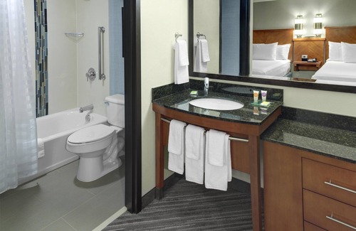 Livonia Hotel | Hyatt Place Detroit/Livonia