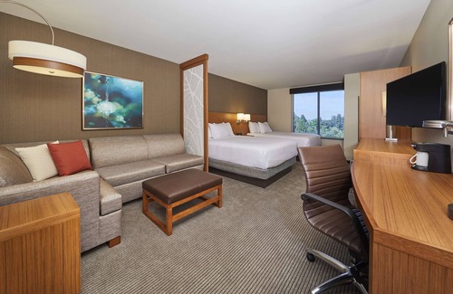 Cal Young Hotel | Hyatt Place Eugene/Oakway Center