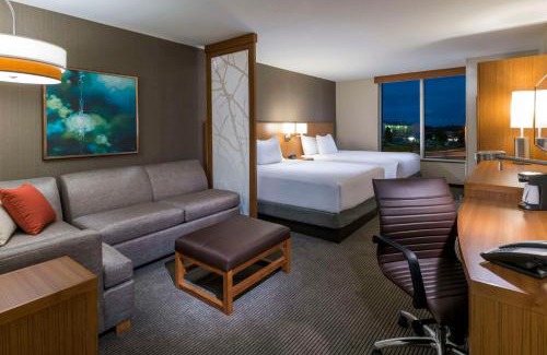 Marlborough Hotel | Hyatt Place Marlborough/Apex Center