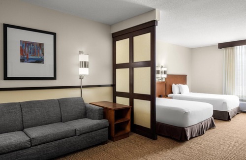 Lakes of Forest Hill Hotel | Hyatt Place Memphis/Germantown