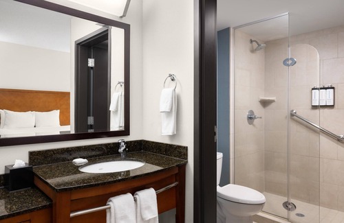 Lakes of Forest Hill Hotel | Hyatt Place Memphis/Germantown