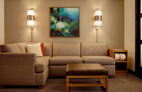 Woodvale Hotel | Hyatt Place Richmond/Chester