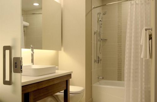 Luohu Hotel | Hyatt Place Shenzhen Dongmen