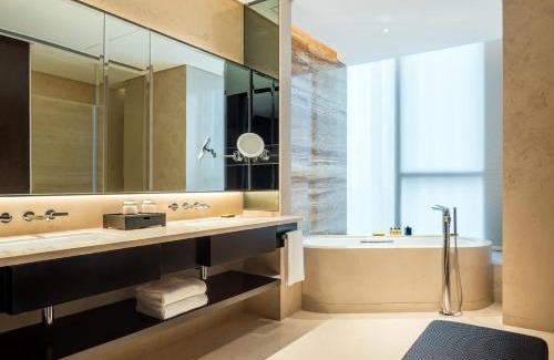 Putuo Hotel | Hyatt Regency Shanghai Global Harbor