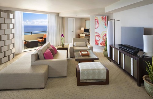 Waikiki Resort | Hyatt Regency Waikiki Beach Resort & Spa