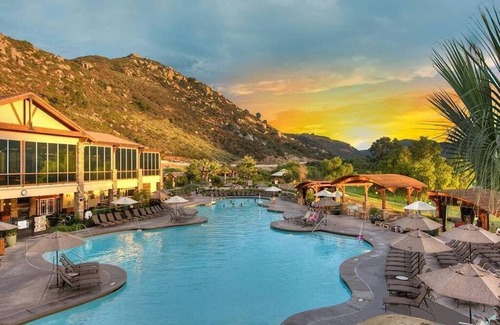 Lawrence Welk Resort Village Apartment | Hyatt Vacation @ Welk Resort 1 bdrm+1 bth sleeps 4