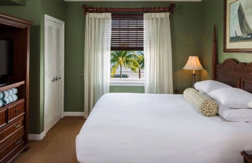 West San Antonio Resort | Hyatt Windward Pointe, Key West, FL - 2 Bedroom Unit - Immediate Beach Access!