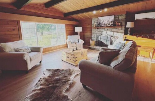 Cowichan Bay Cabin | Hycroft Cabin