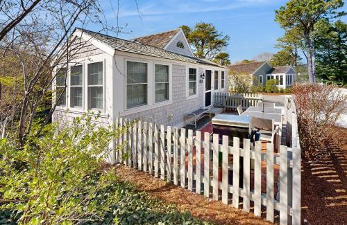Mashpee House | Hydrangea Cottage