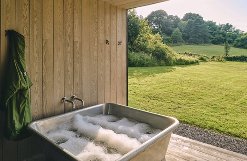 East Horrington Cottage | Hygge Hideaway - Luxury Cottages