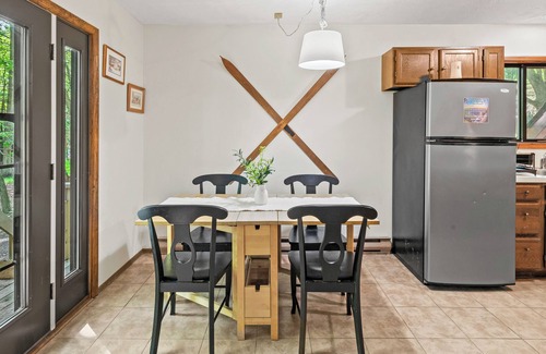 Briar Crest Woods Cabin | Hygge Home by AvantStay | Deck for Outdoor Living, Fire Pit, Game Table