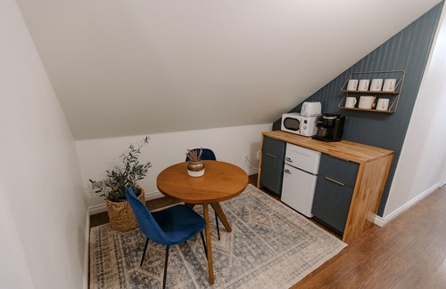 Rock Creek House | Hygge House-luxurious secluded 3BR guesthouse