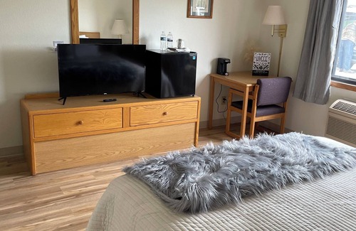 Elk Horn Hotel | Hygge Inn & Suites