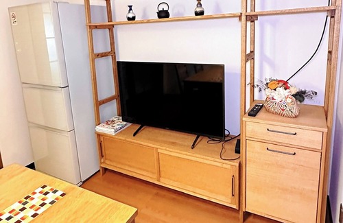 Kashiwa Apartment | HYGGE103 KitchenWashing machineCooking utensils / Kashiwa Chiba