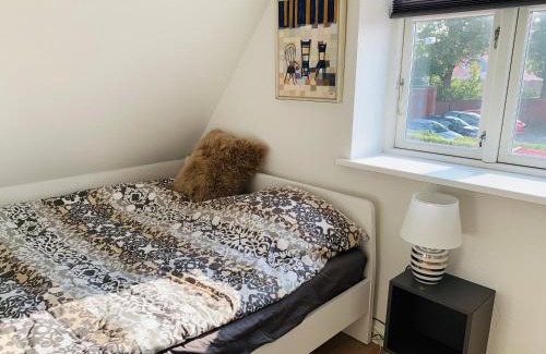 Varde Apartment | Hyggelig 1.sals lejlighed i Varde midtby.