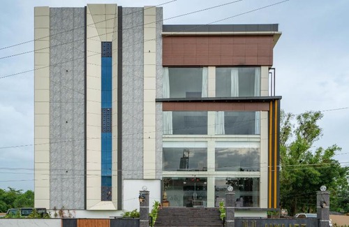Mancherial Hotel | Hylife hotels and conventions