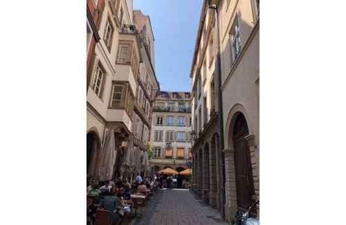 Petite-France Apartment | HYPER CITY CENTER - 100m STRASBOURG Cathedral