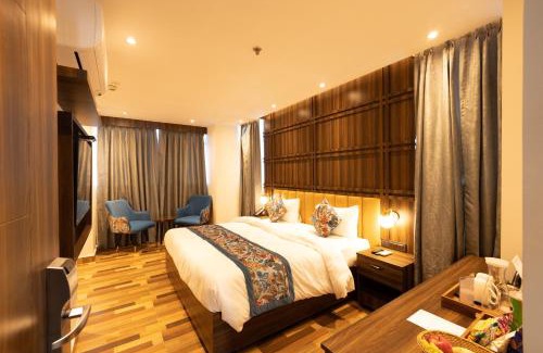 Sector 62 Hotel | Hyphen Business Hotel