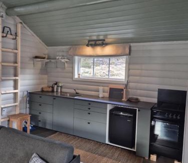 Orsta House | Hytte på Kvia, Rognestøyldalen i Ørsta