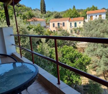 Raches Apartment | I Avli tou Valsakia