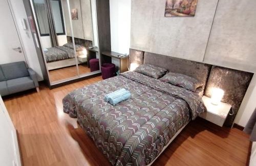 Seksyen 7 Apartment | i-Duplex 1M2R2B Condo - LED Garden, Fun Fair, Waterpark, Wax Museum, Mall & More!