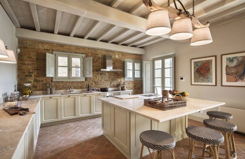 Castelfalfi Villa | I Ferrioli - Five Bedroom Villa, Sleeps 10