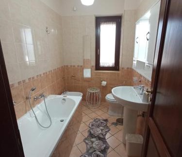 Pietramelara House | I Fiori di AminA Le Viole