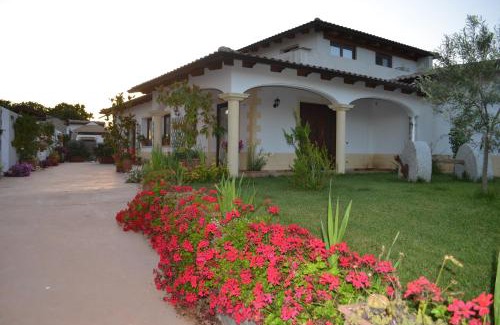 Riola Sardo Bed & Breakfast | I Giganti