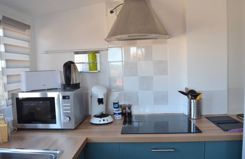 Albi Apartment | "I jazz the colors in Albi", 2 bedroom apartment, right in the center of ALBI