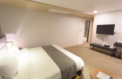 Yeon-dong Hotel | I-Jin Hotel