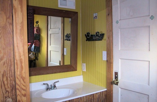 Ophelia Cottage | I Love To Fish Cottage On Chesapeake Bay - Kayaks Included