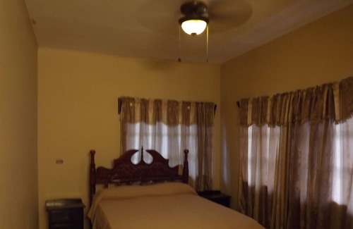 Belize City House | I & R Home