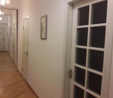 Baku Old Town Apartment | I See the Sea Nefchilyar Avenue 2 bedroom
