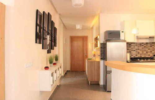 Cite El Houda Apartment | I-Spacious 96m² swimming pool terrace wifi parking