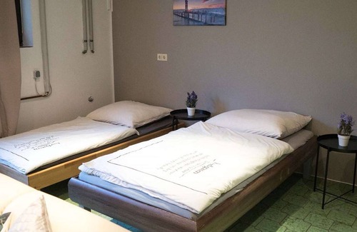 Vohburg an der Donau Apartment | I02a cozy apartment with WiFi & washing machine