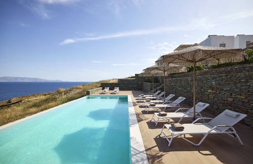 Kanala Villa | Ianemi Suites by K4 Kythnos